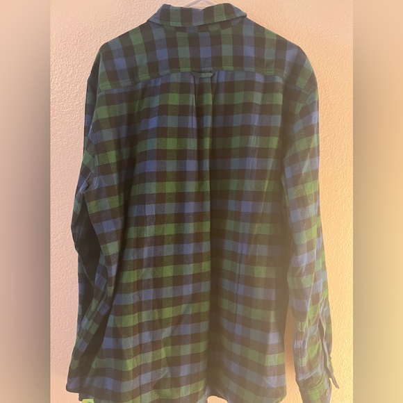 Men’s Eddie Bauer Flannel XL - Picture 2 of 3